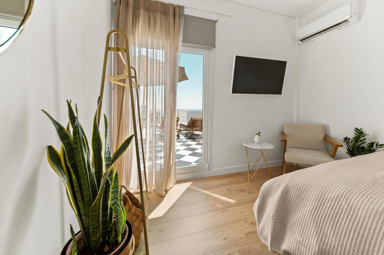 Luxurious Apartment With Big Sea View Terrace - Central Location Atenas Exterior foto